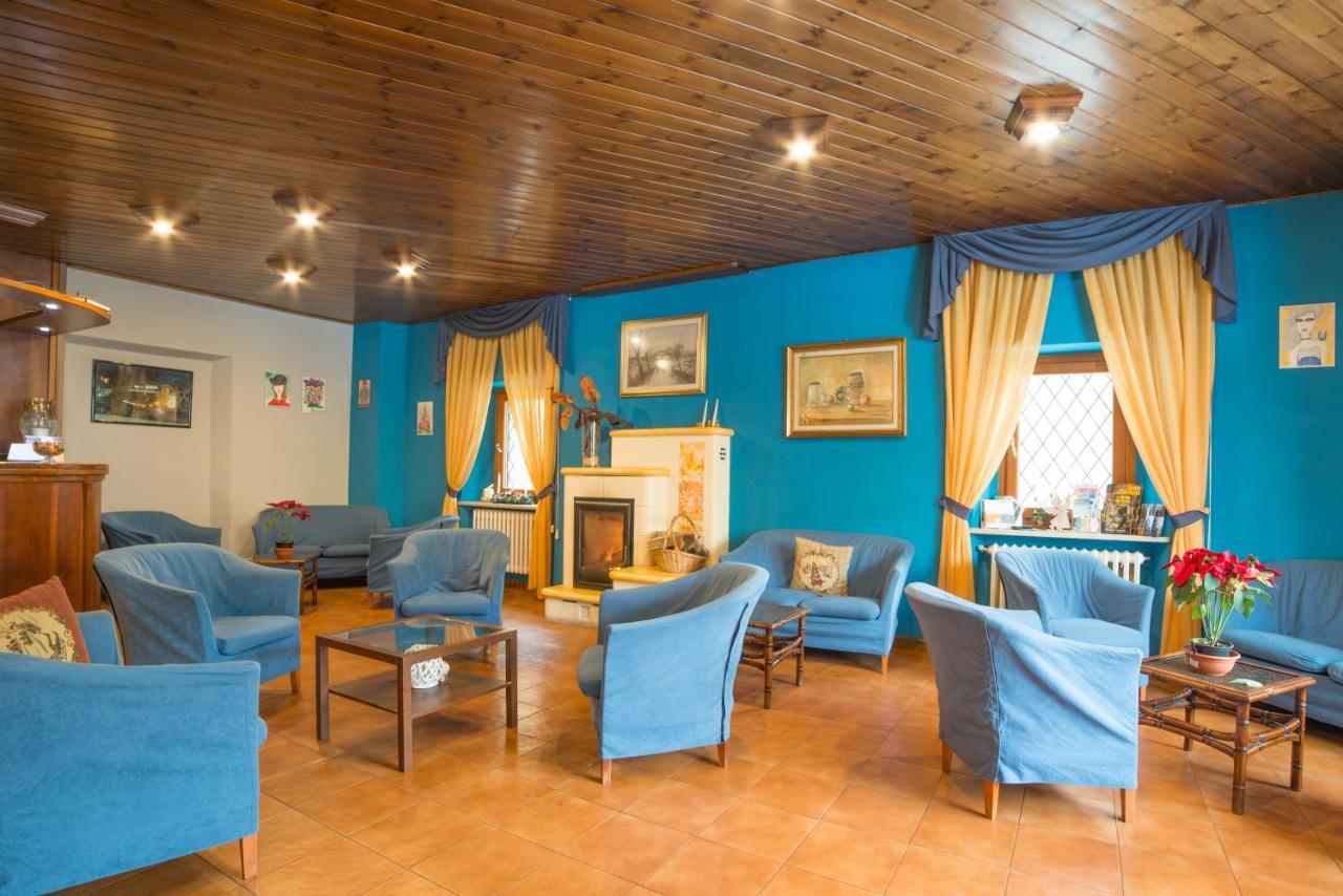 Hotel Appennino Fiumalbo Exteriör bild